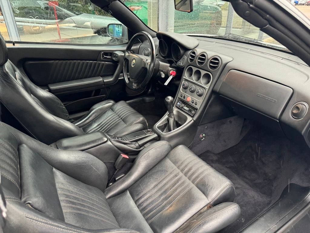 Alfa Romeo Spider 2004