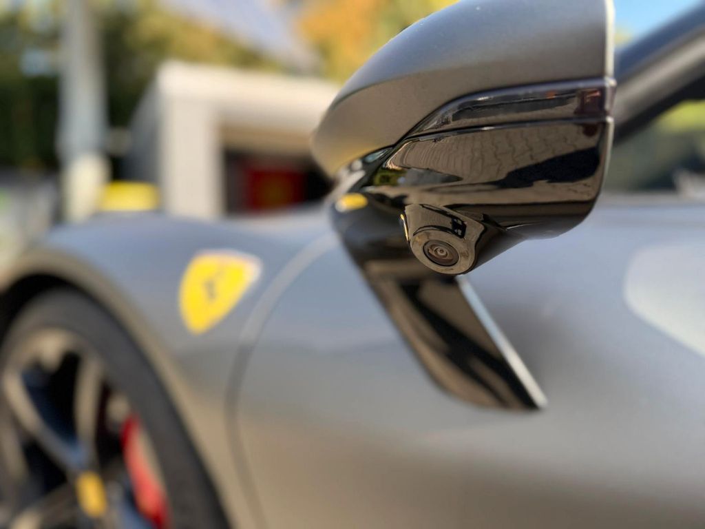Ferrari SF90 2024