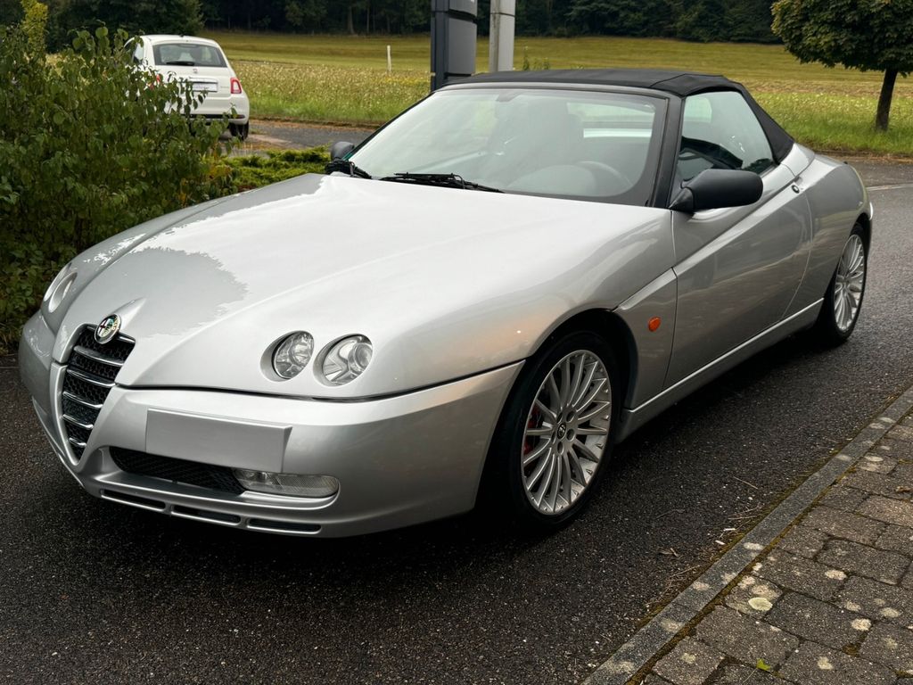 Alfa Romeo Spider 2004