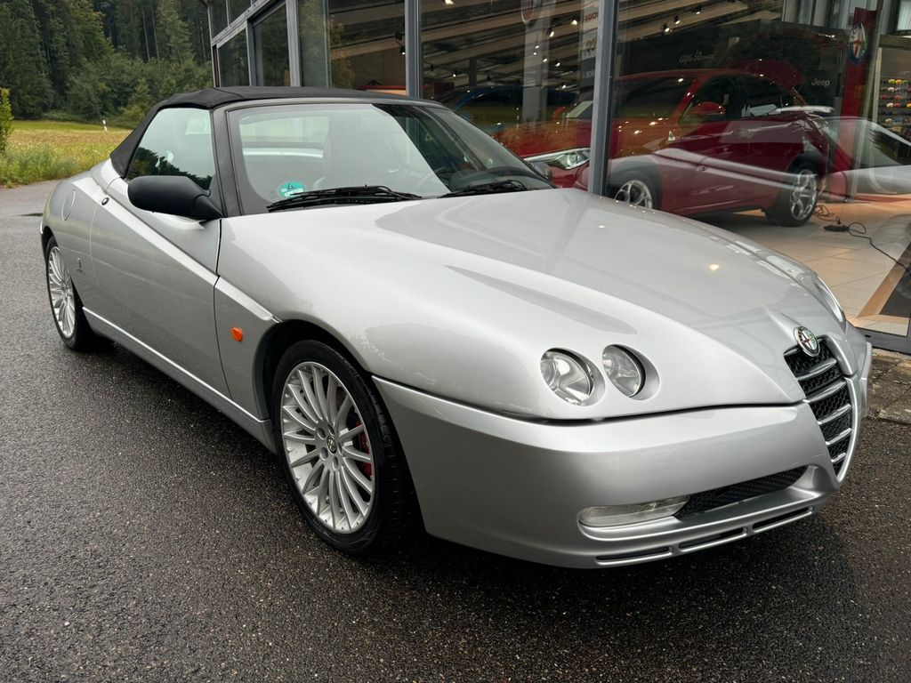 Alfa Romeo Spider 2004