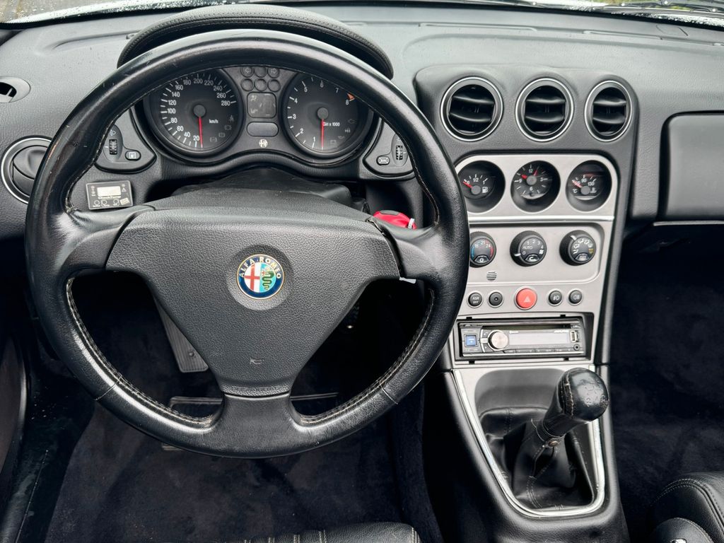 Alfa Romeo Spider 2004