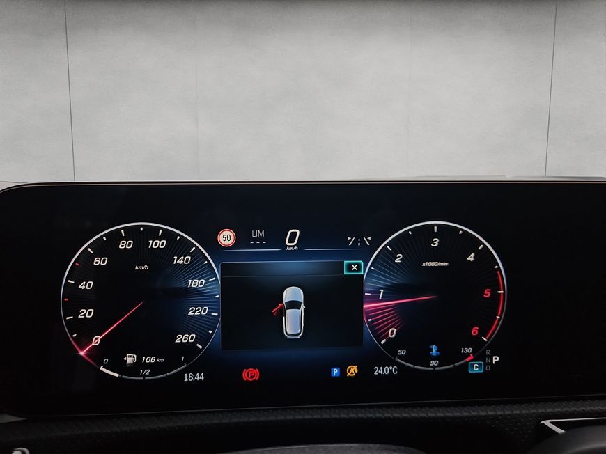 Mercedes-Benz A 200 2025