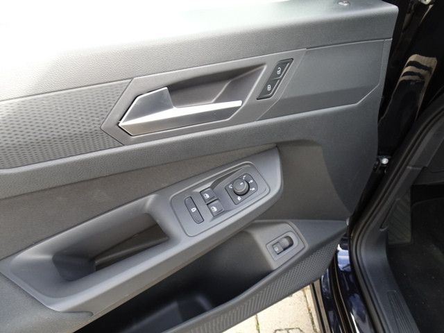 Ford Grand Tourneo 2025