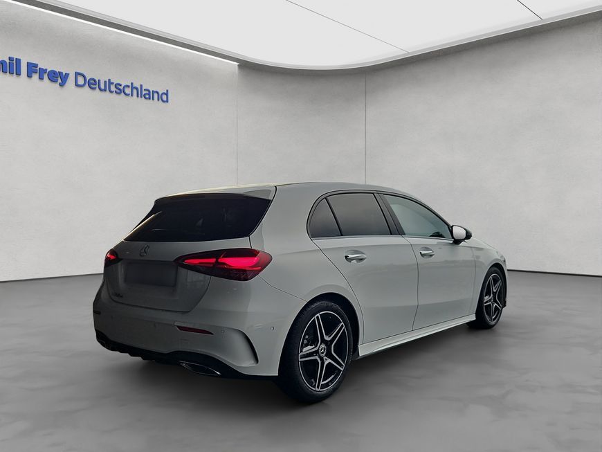 Mercedes-Benz A 200 2025