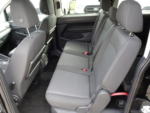 Ford Grand Tourneo 2025