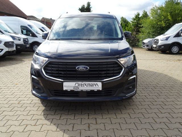 Ford Grand Tourneo 2025