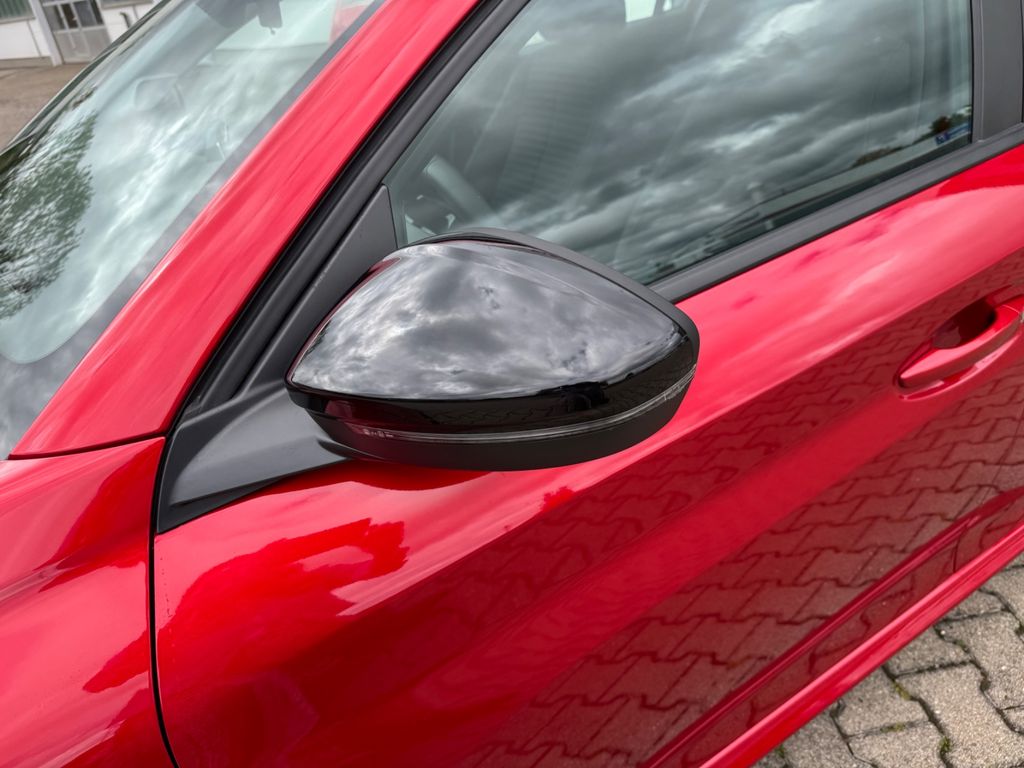 Peugeot 208 2024