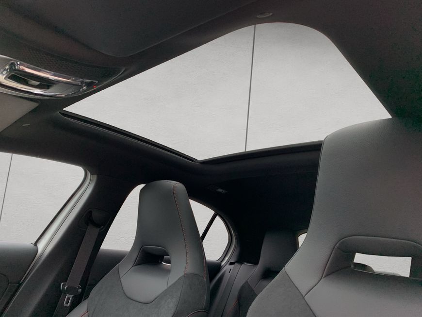 Mercedes-Benz A 200 2025