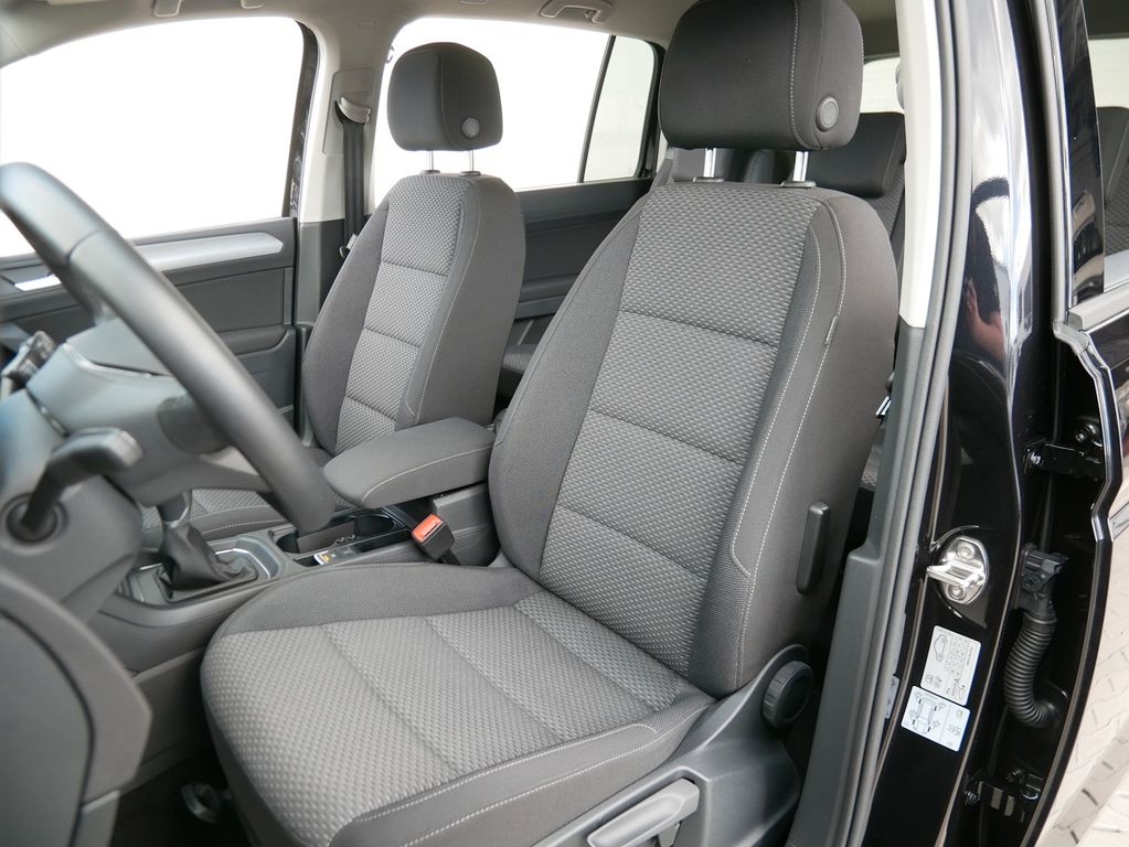 Volkswagen Touran 2024