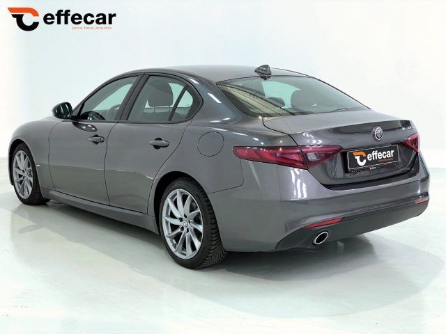 Alfa Romeo Giulia 2021