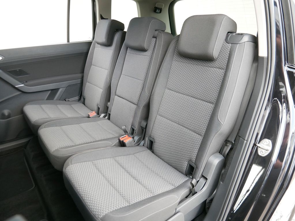 Volkswagen Touran 2024