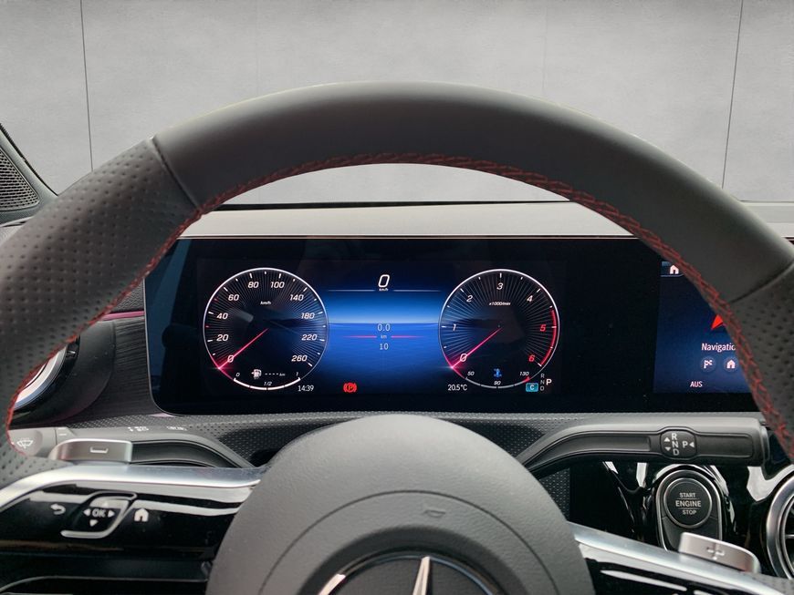 Mercedes-Benz A 200 2025