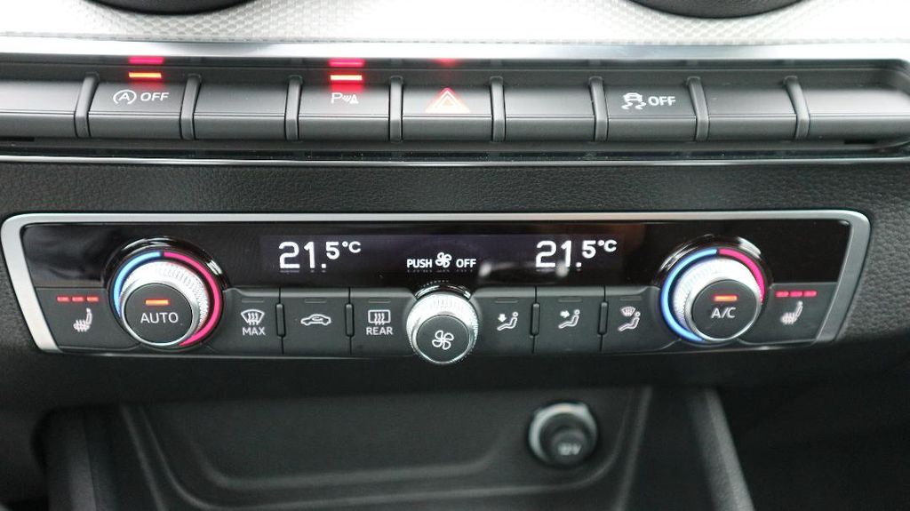Audi Q2 2024