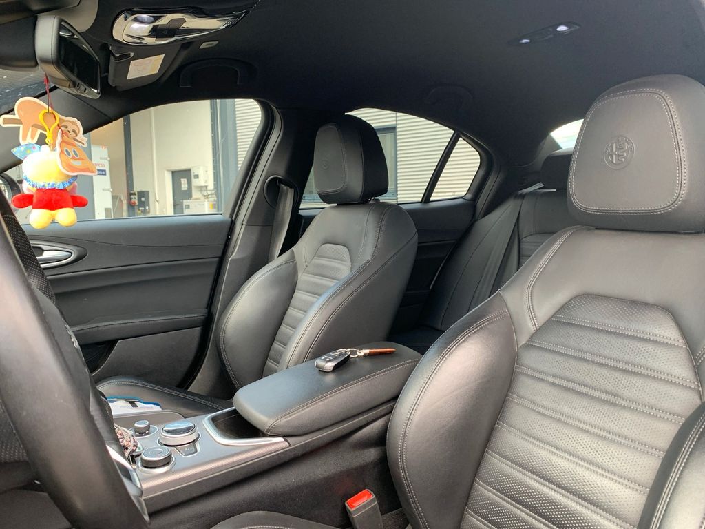 Alfa Romeo Giulia 2022