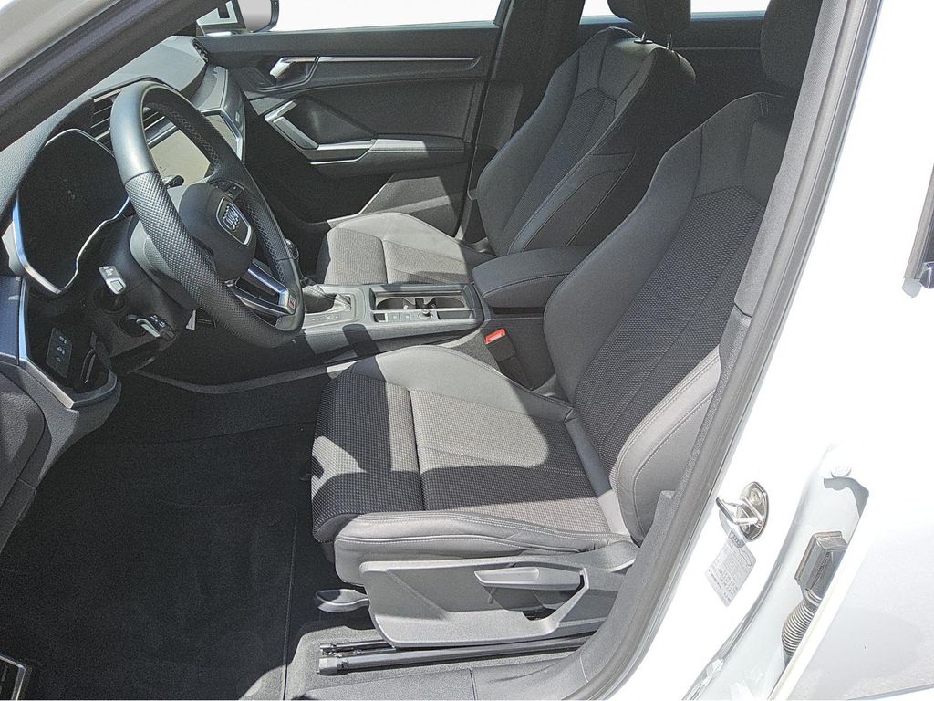 Audi Q3 2024