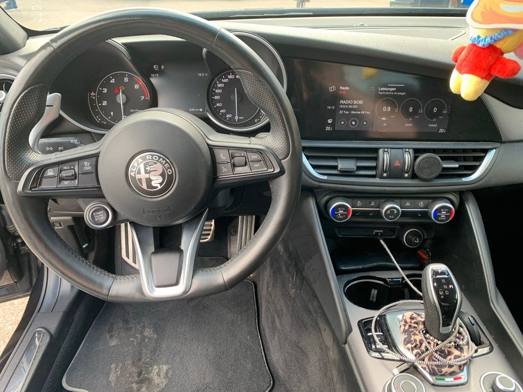 Alfa Romeo Giulia 2022