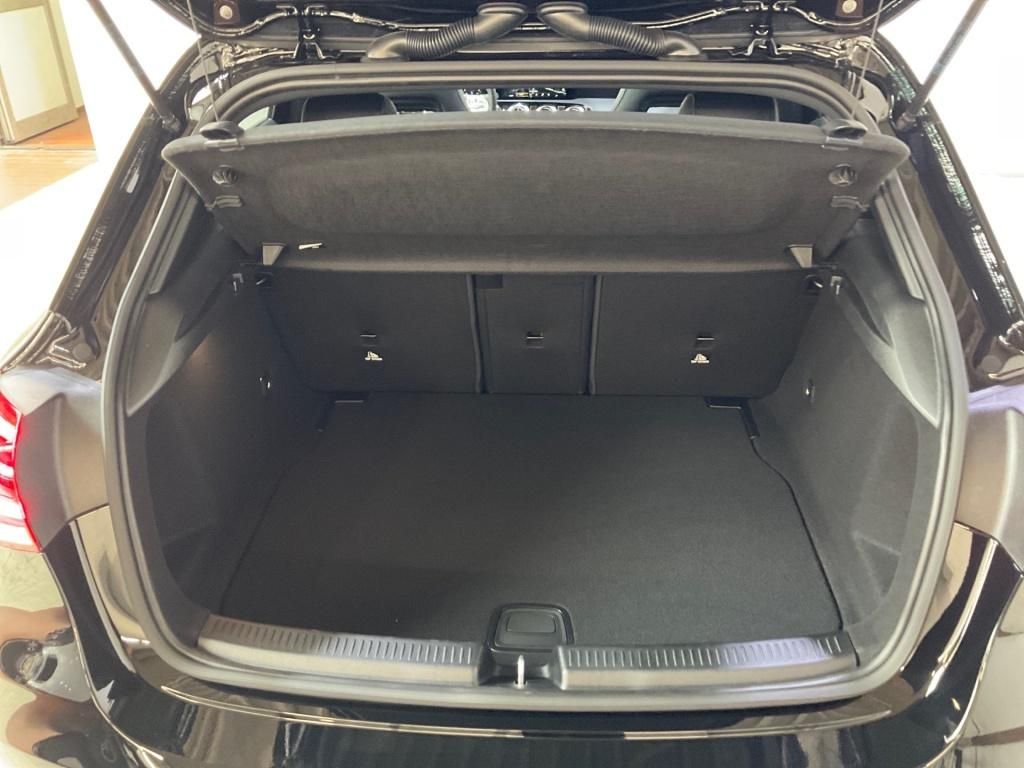 Mercedes-Benz A 200 2022