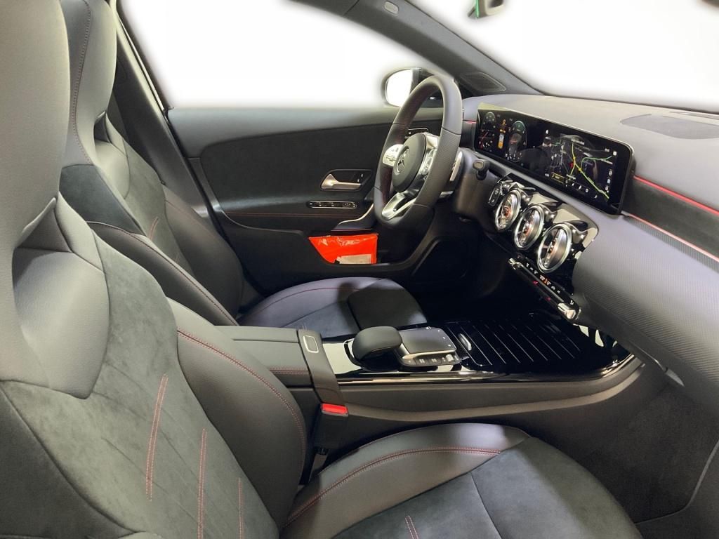 Mercedes-Benz A 200 2022