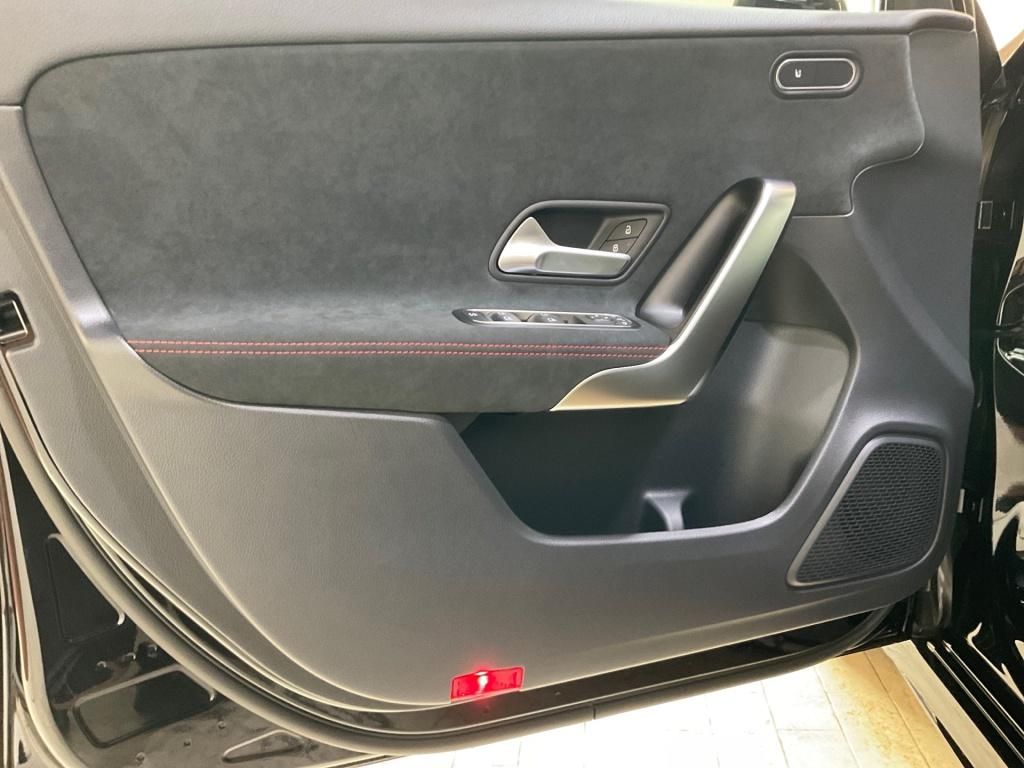 Mercedes-Benz A 200 2022