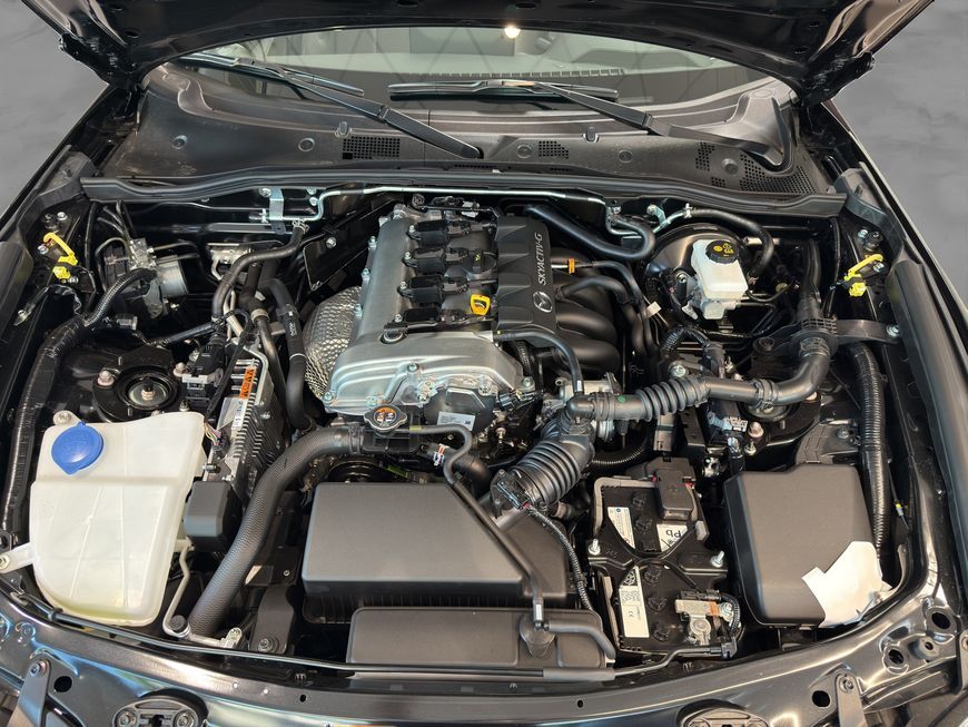 Mazda MX-5 2025