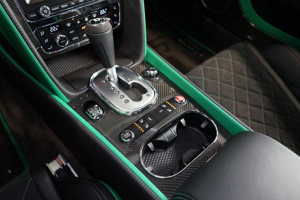 Bentley Continental 2016