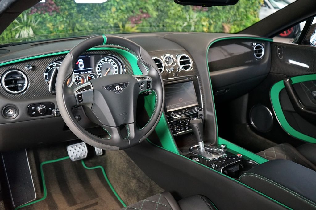 Bentley Continental 2016