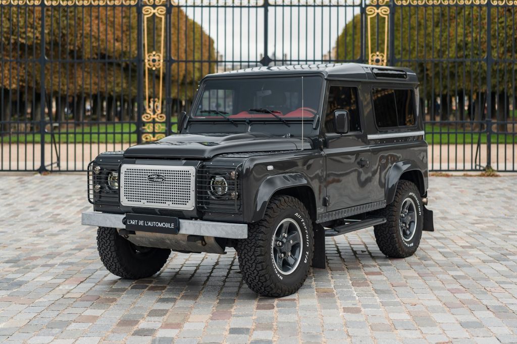 Land Rover Defender 2016