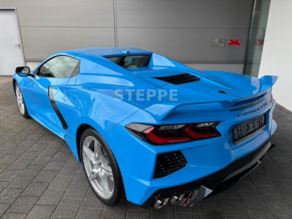Corvette C8 2025