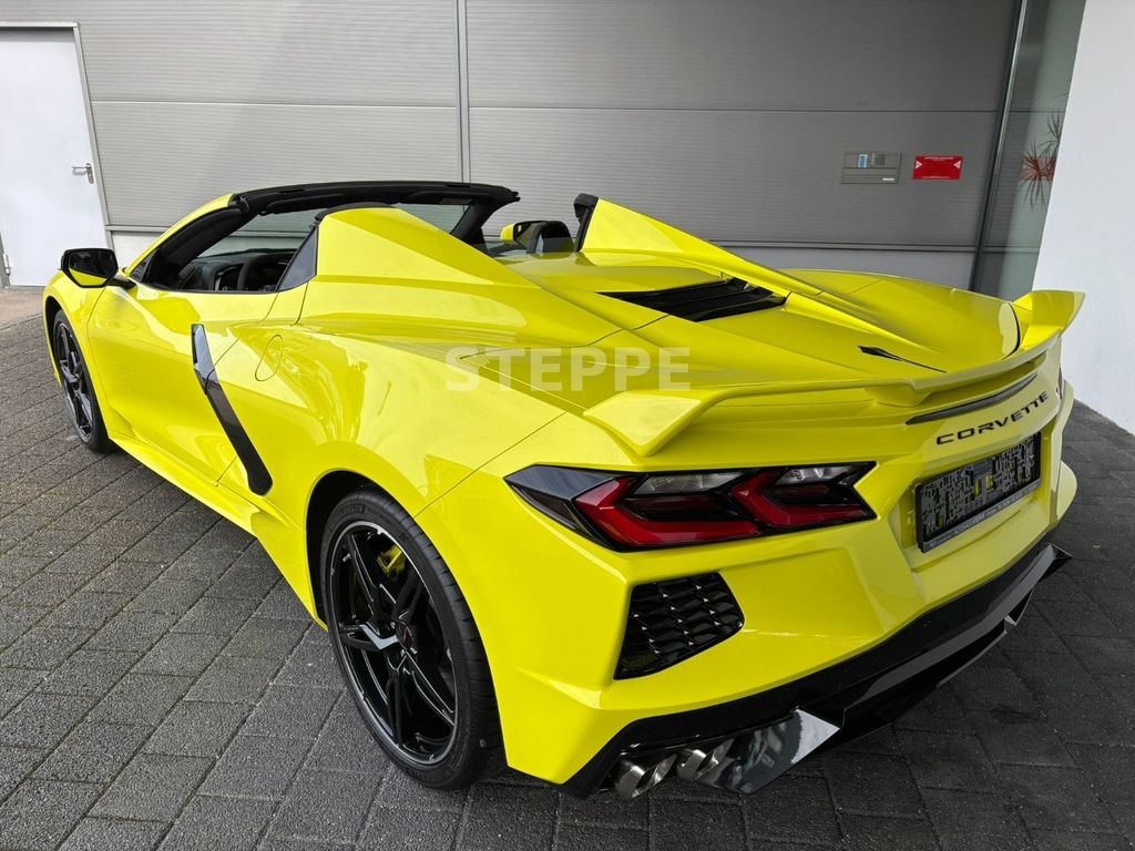 Corvette C8 2025