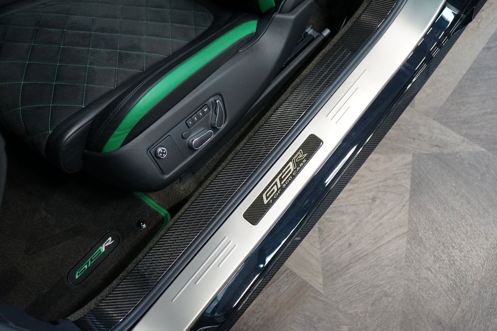 Bentley Continental 2016