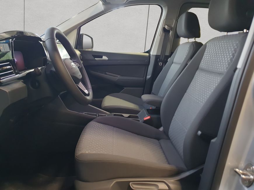 Ford Grand Tourneo 2025