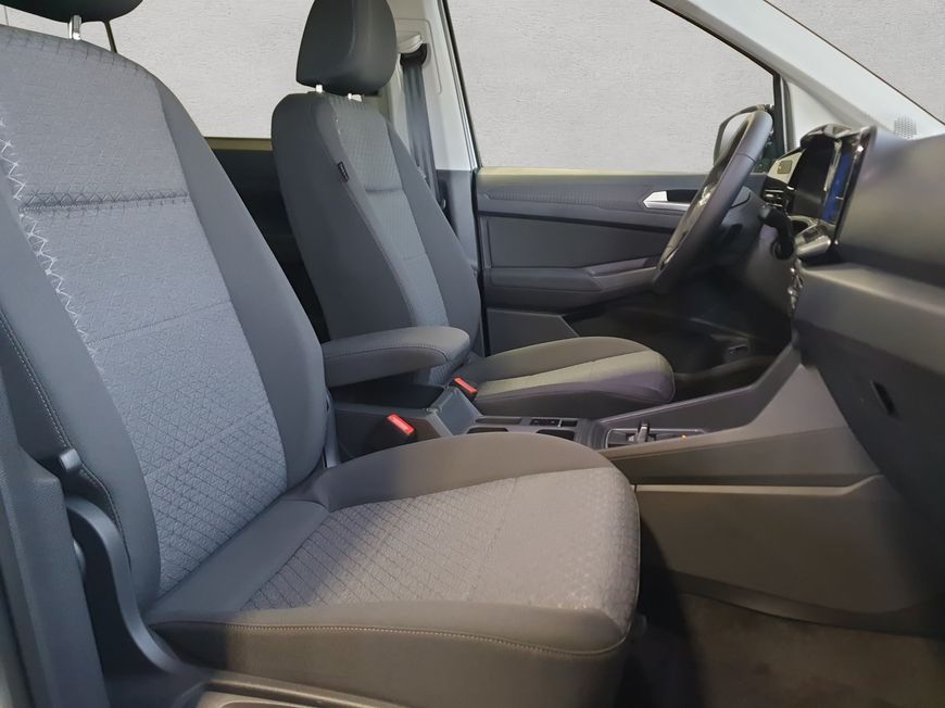 Ford Grand Tourneo 2025