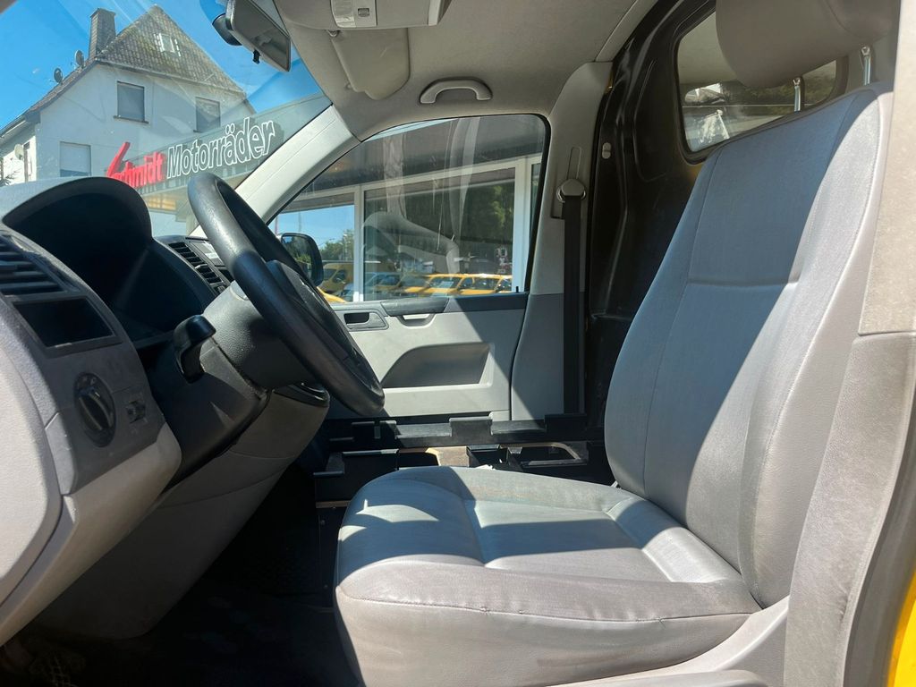 Volkswagen T5 Transporter 2012