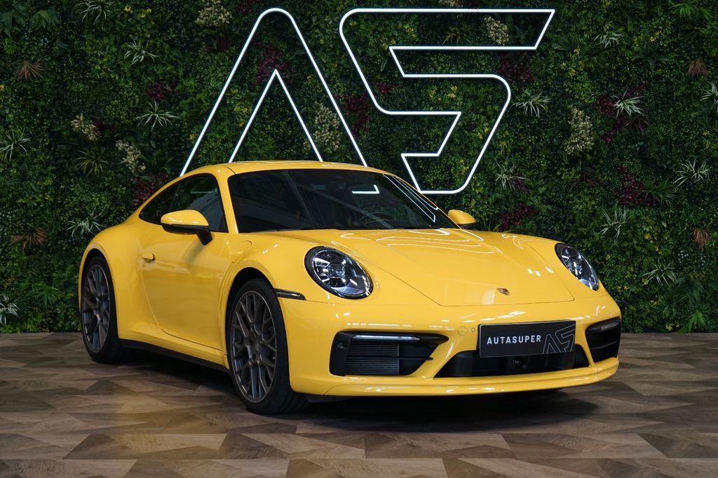 Porsche 911 2023
