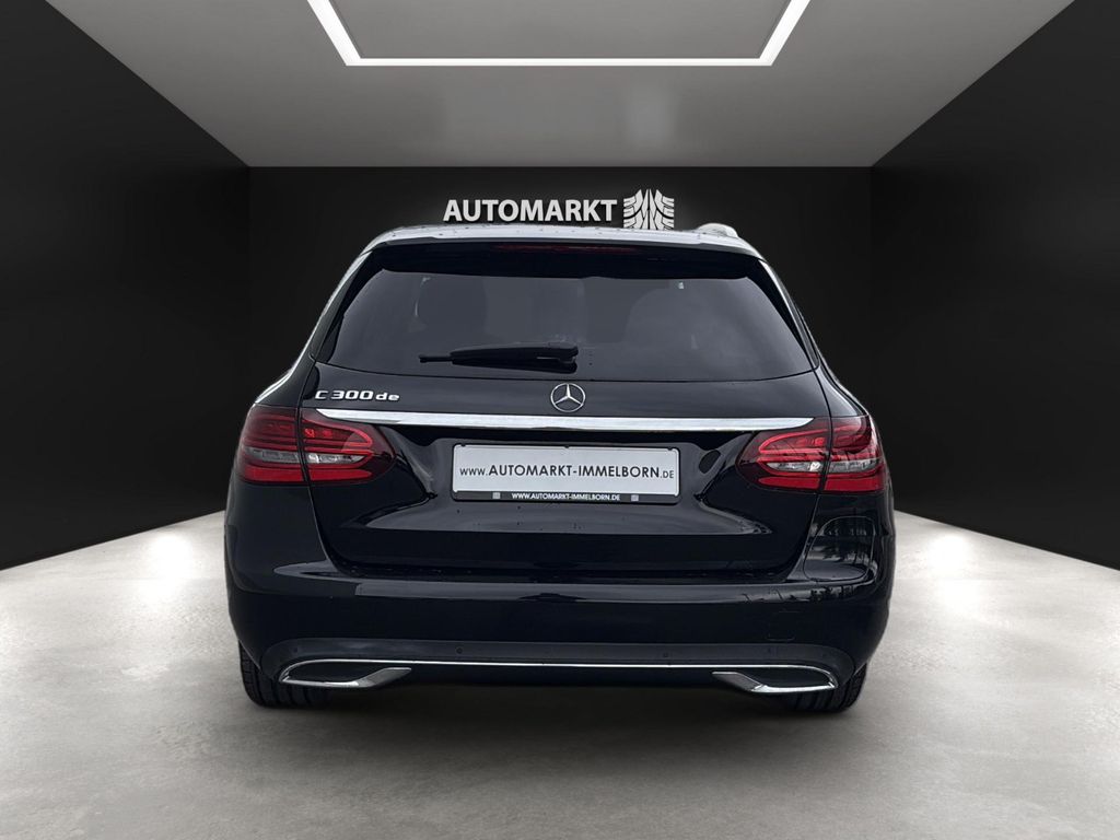 Mercedes-Benz C 300 2021