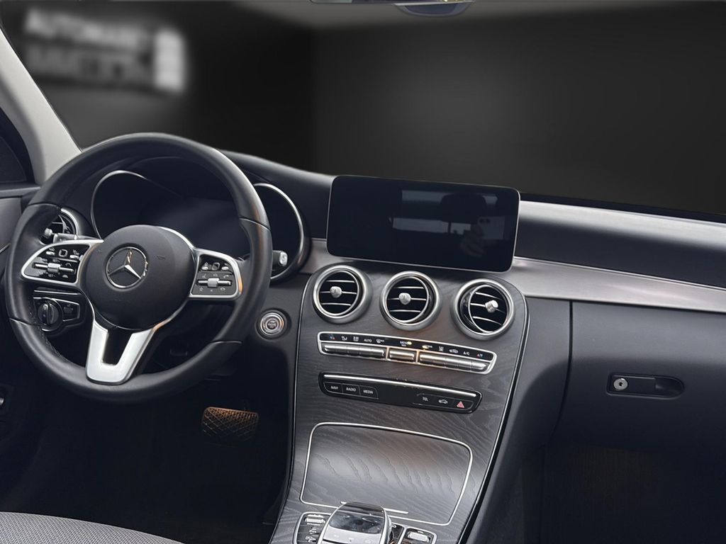 Mercedes-Benz C 300 2021
