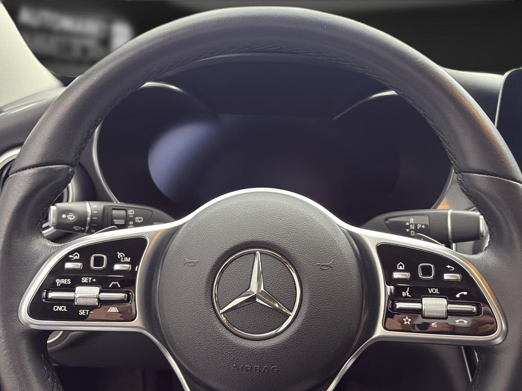 Mercedes-Benz C 300 2021