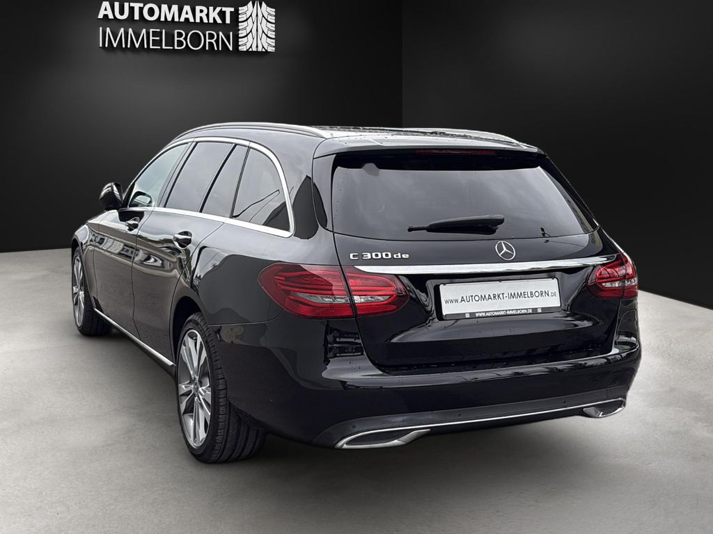 Mercedes-Benz C 300 2021