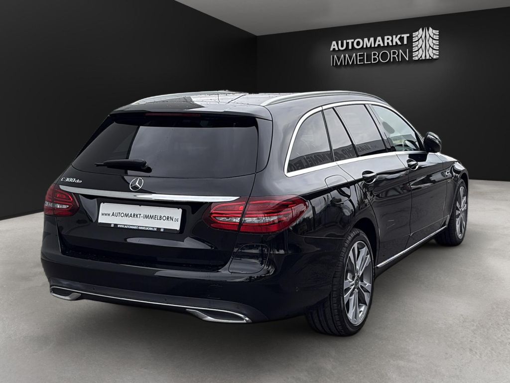 Mercedes-Benz C 300 2021