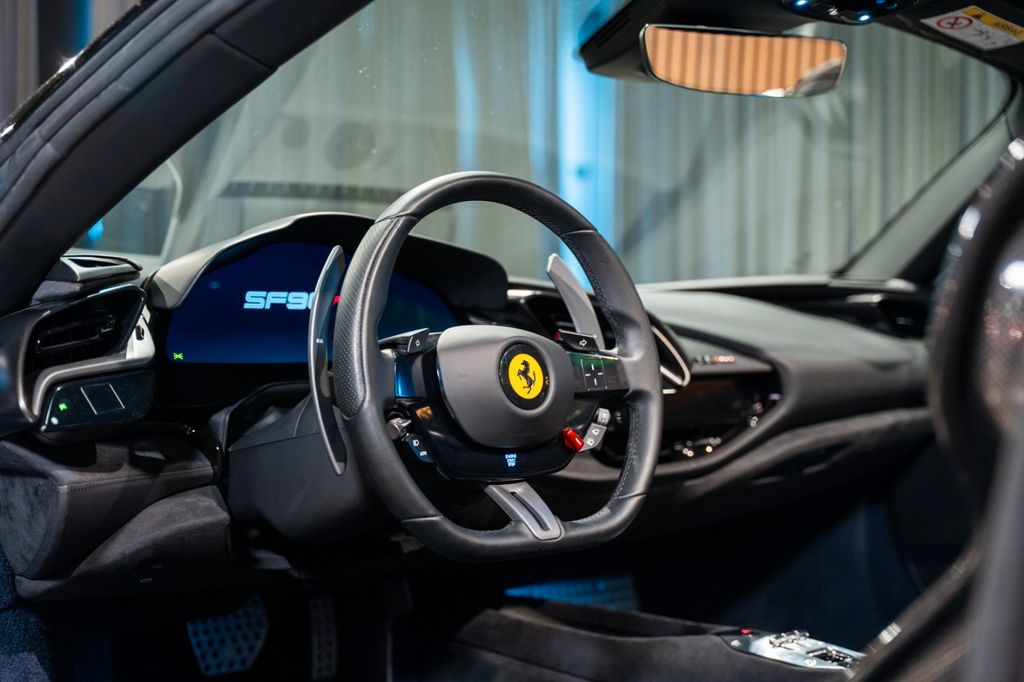 Ferrari SF90 2022