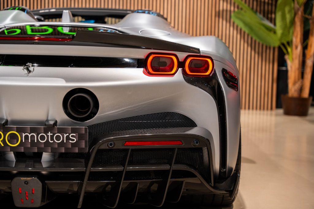Ferrari SF90 2022
