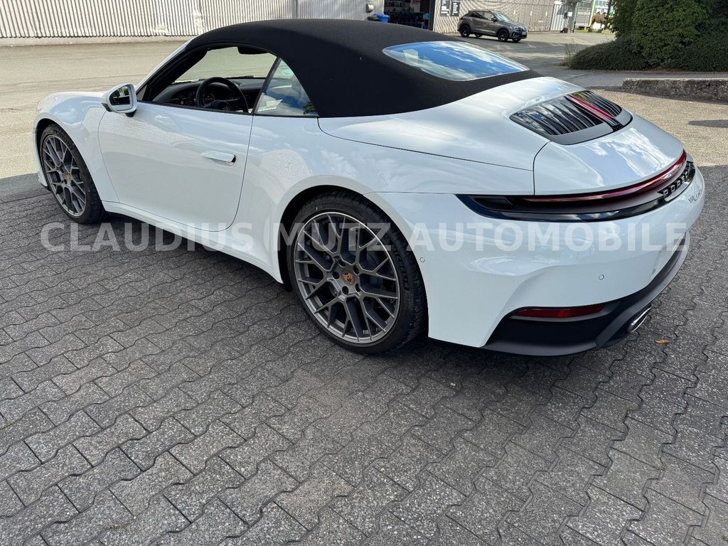 Porsche 992 2025