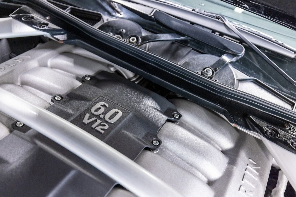 Aston Martin DB9 2009