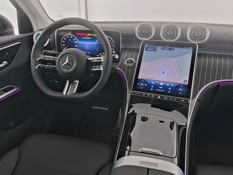 Mercedes-Benz GLC 300 2025