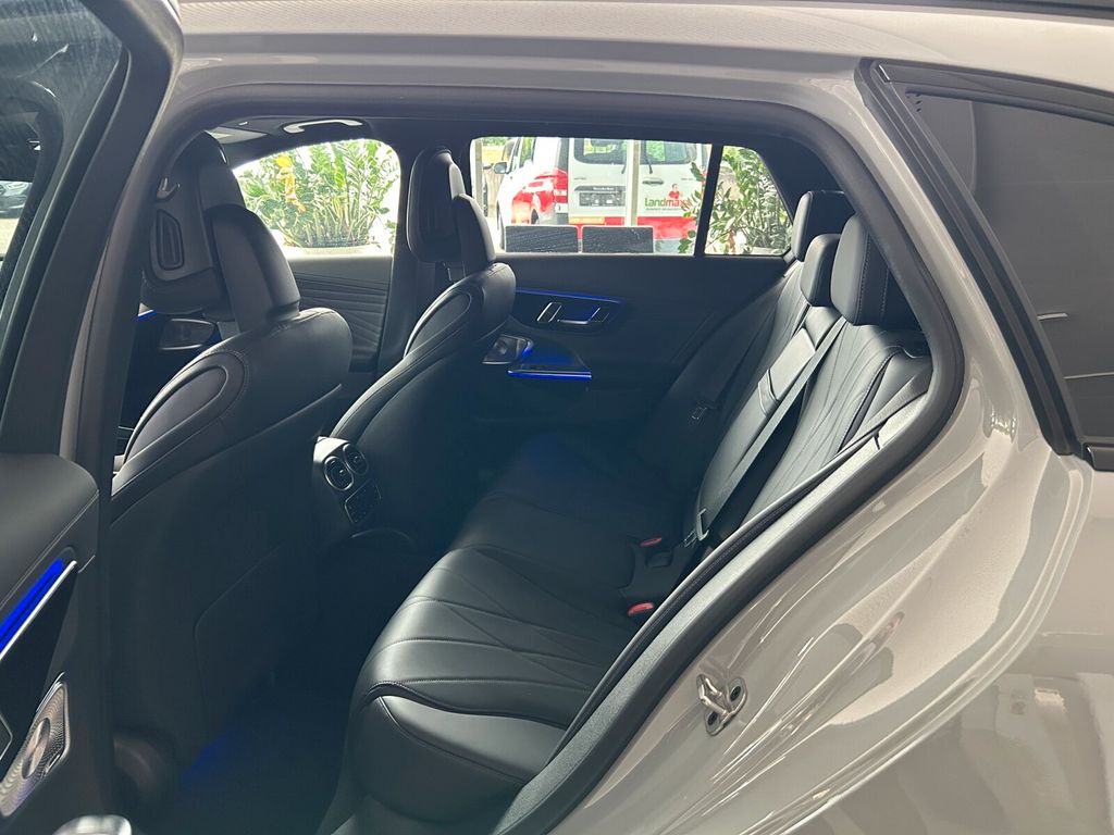 Mercedes-Benz C 300 2024