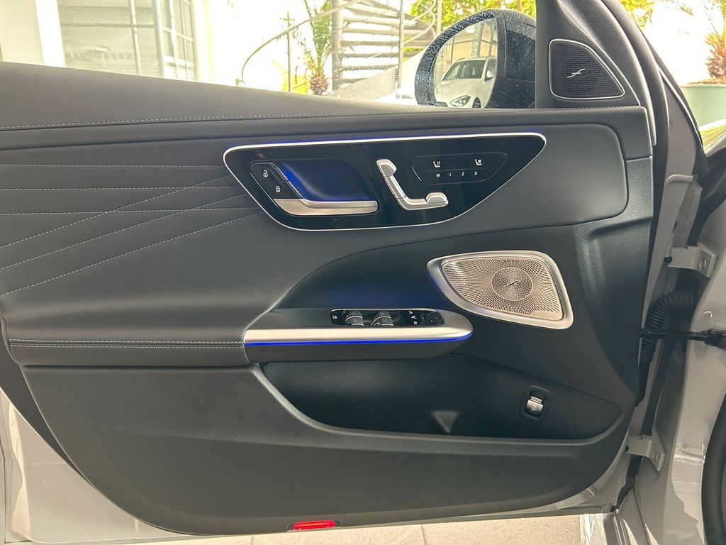 Mercedes-Benz C 300 2024