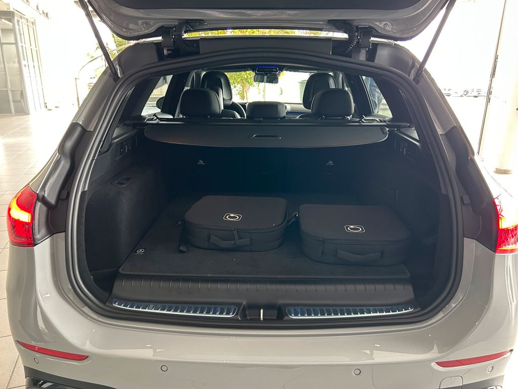 Mercedes-Benz C 300 2024