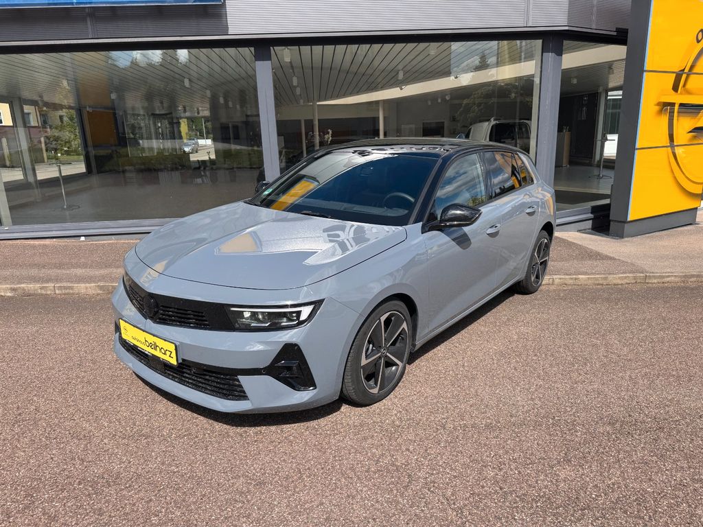 Opel Astra 2025