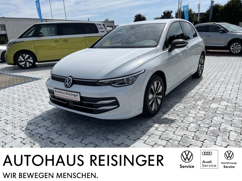 Volkswagen Golf 2025