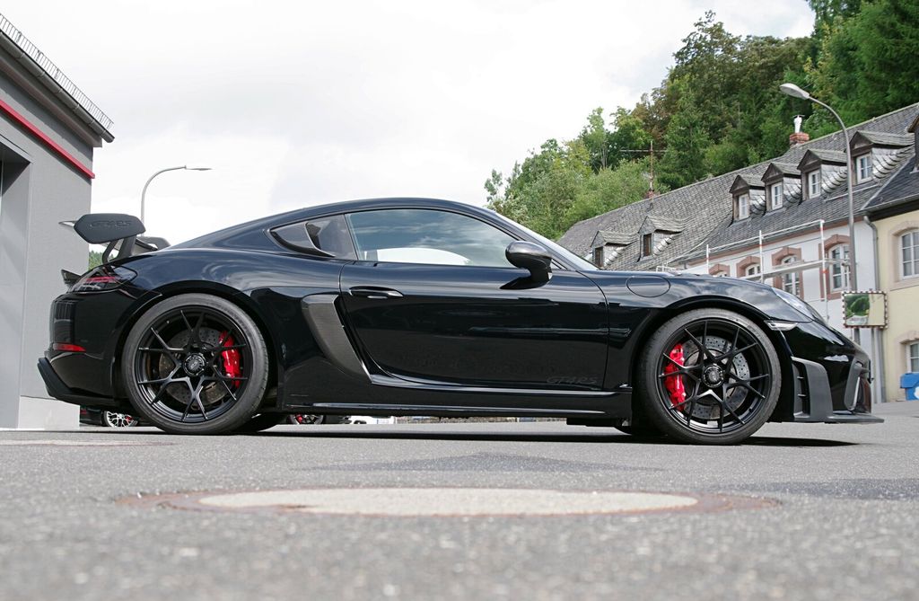 Porsche Other 2025